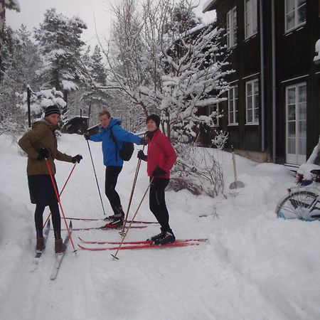 B&B Eco-Village 12 Min From City Ville de Ville de Stockholm Extérieur photo