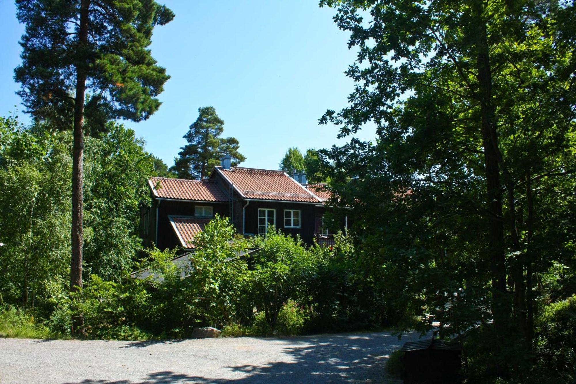 B&B Eco-Village 12 Min From City Ville de Ville de Stockholm Extérieur photo