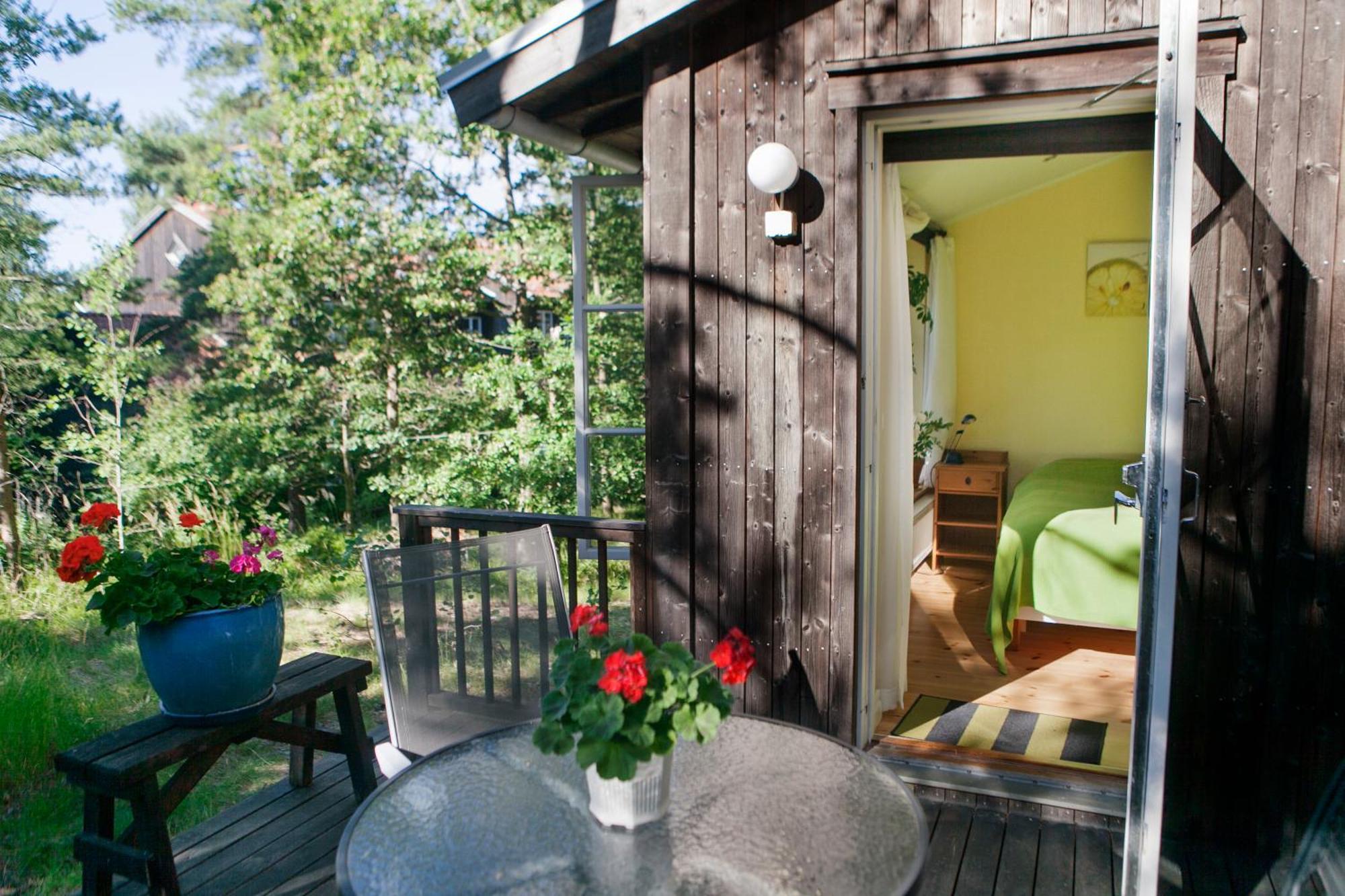 B&B Eco-Village 12 Min From City Ville de Ville de Stockholm Extérieur photo